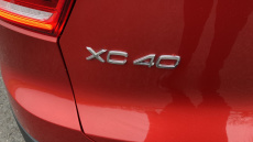 Volvo Xc40 2.0 B4P Inscription Pro 5dr Auto Petrol Estate